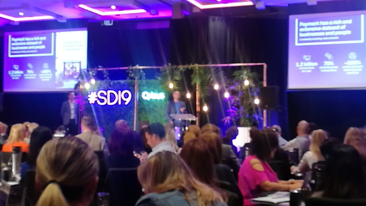 DarkUgh's tweet photo. Do New Zealand's top 300 database marketers use Twitter or see it as important?
Let's see how many #sd19 tweets turn up today. #smarterdata https://t.co/TAW6EW313Q