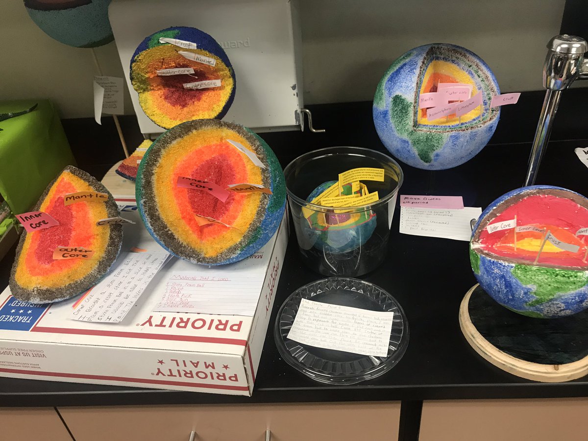 teacher_bmiller's tweet image. Hey @PermenterCHISD! Look at what our scholars are up to!!
#Biomes and #EarthLayers