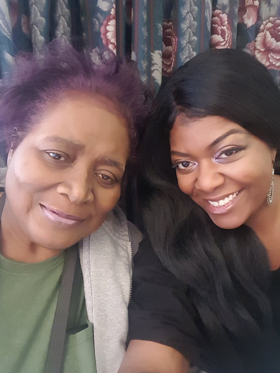 CandiceLuxeLife's tweet photo. Spent the day with this Beauty! The #BBQ #BounceBackQueen ...in hospital 3 mths w/ feeding tubes and all  and look at her now! Xo #inspiration #Mom #Mother https://t.co/u2yk2cT7pS