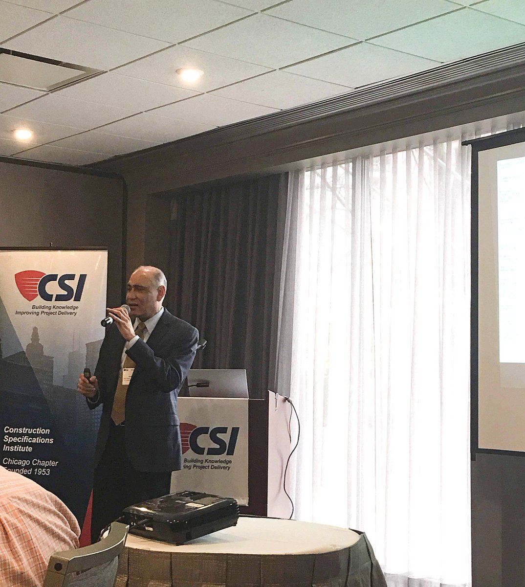 smartcitiesguru's tweet photo. Earlier this month I had the wonderful opportunity to speak in front of  @ChicagoCSI affiliates about the integration of nature and technology for smart urban design. Here's a look at some shots from the 6th annual CSi2eye event! #smartcitiesguru #csichicago #innovation https://t.co/twQWFG629s