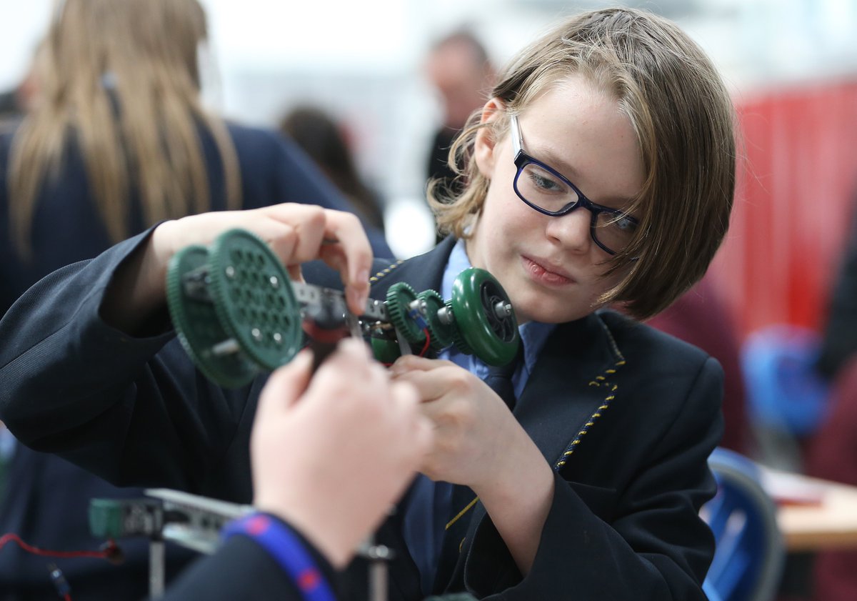 allaboutfutures's tweet photo. THE FINAL BATTLE IS COMING!
Thank you to our amazing sponsors:

@MetroMayorSteve @LpoolCityRegion
@CNC_Robotics #GETRAGFord @MagnaInt @CALenquiries @TeledyneCML @LPWTechnology

Take part in tomorrow's LIVE coverage #LCRMAKEITWORK @AllAboutSTEM

@LiverpoolLEP 
Images: @photogareth https://t.co/JtEpdgvahi