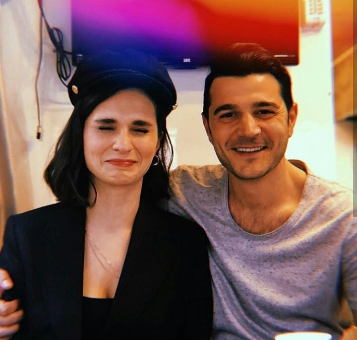 'ŞÜKÜR'
❤
#EyFet  #Avcı #Söz
#MeriçAral #BurakSevinç 
<a href="/mericaral/">Meriç Aral</a> <a href="/burak_sevinc/">Burak Sevinç</a>