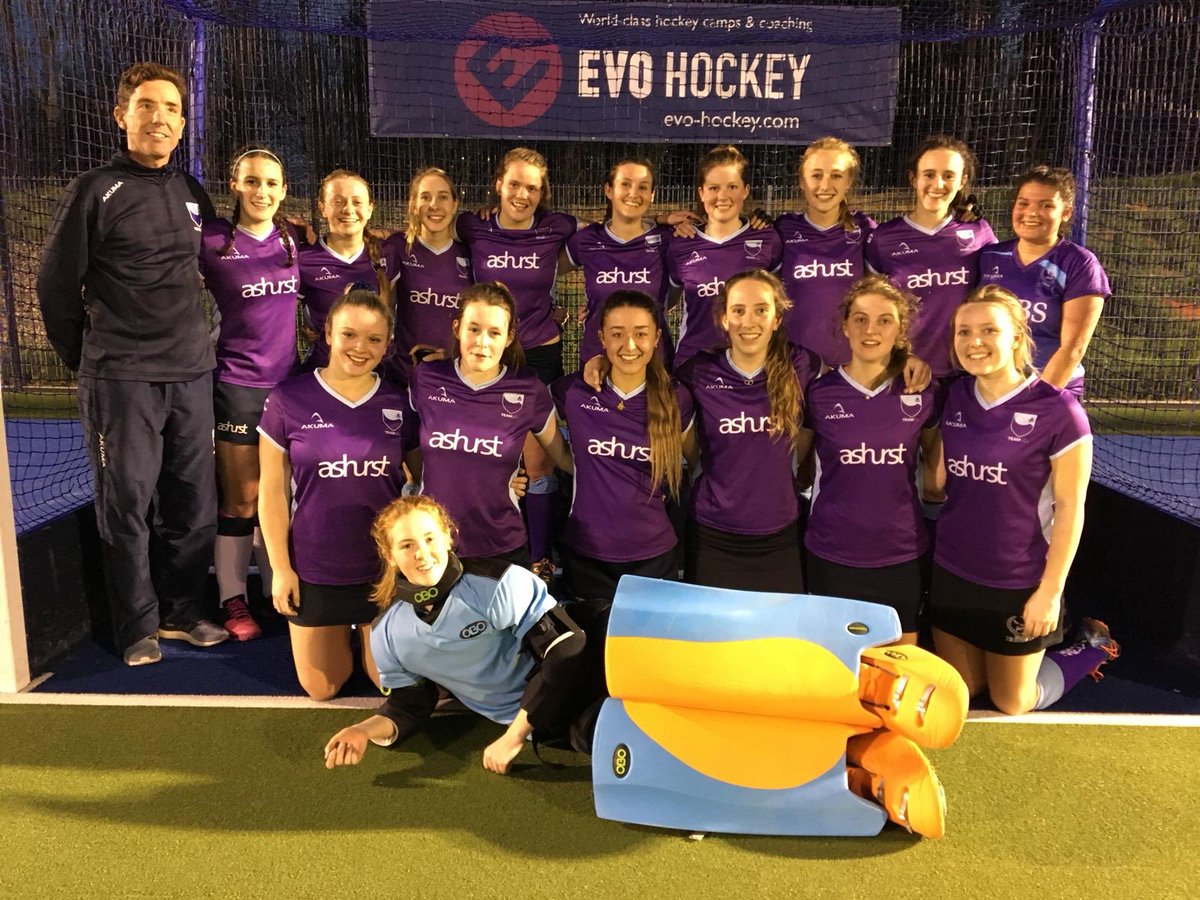 A HUGE CONRATS to our 1XI team who have been promoted to a new league- South Prem!! We are so proud of these gals and the hard work they’ve put into an UNBEATEN season this year🤩🤩💜  #insaneskills #hockey #uclhockey #ucl #uclwhc #southprem