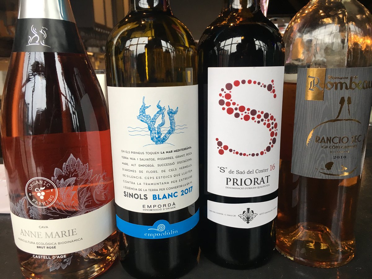 BburgWineLab's tweet photo. Jeff from @williamscorner is here pouring these delicious wines from the Catalonia region of Spain from 5-7pm. @CoopEmpordalia #rosecava #ranciosec #blacksburgva #hokies https://t.co/F24GzjzULd