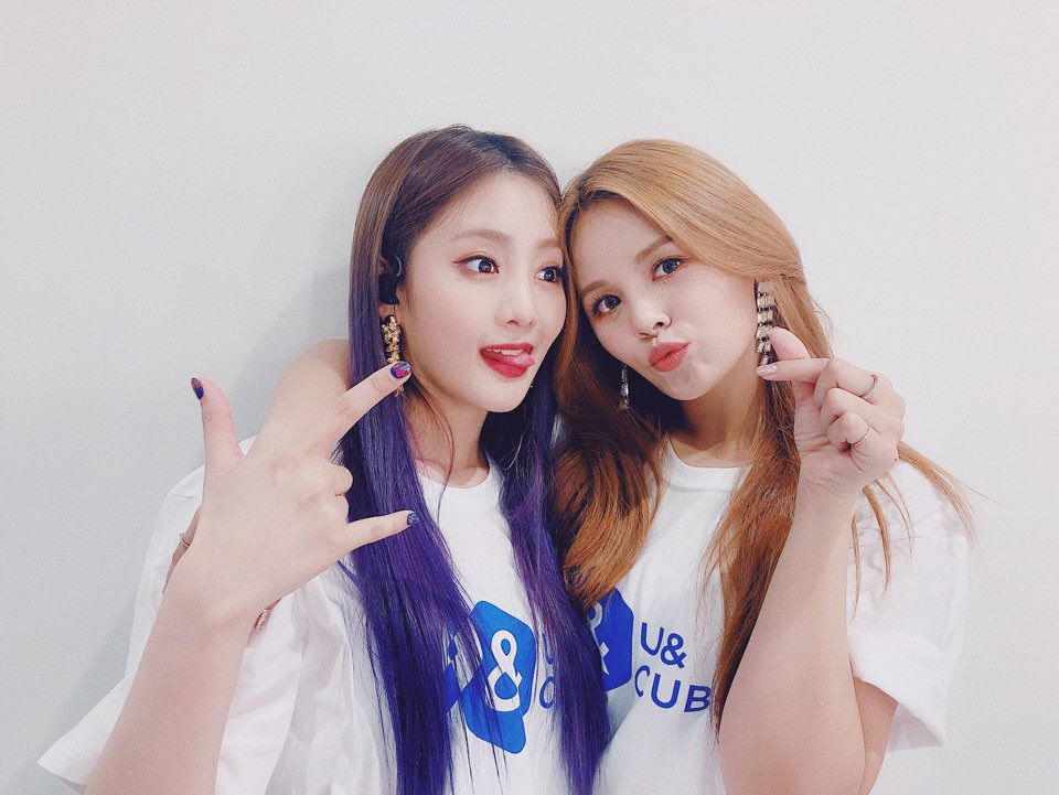 CLCBrazil_'s tweet photo. [ TRAD IG ] 190325 #CLC #Sorn:

"Unnie tailandesa e Dongsaeng tailandesa 💕 
น้องลงเเล้ว พี่ขอลงบ้างละกัน 555 กับคุณนายมินนี่จ้าาา 
Tirei uma foto com minha irmãzinha perdida 💋 
#UnitedCube #UCubeConcert #Japão #ThaiLine #เเทกุกไลน์"

https://t.co/s4HgHXnj0b https://t.co/BFQdN70B8T