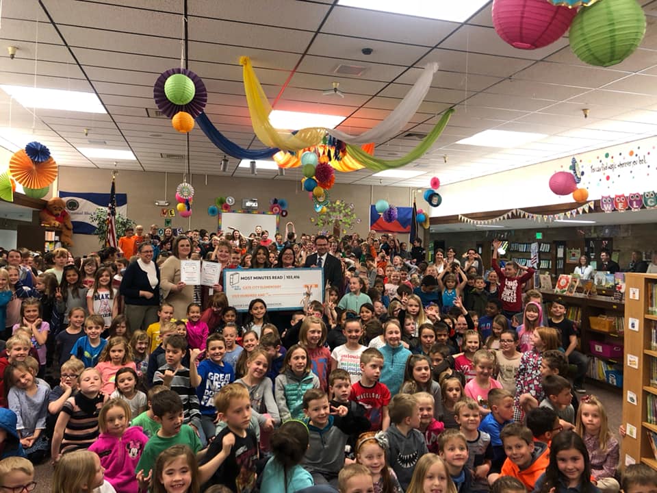 lookoutcu's tweet photo. We partnered with @cityofpocatello's Mayor Brian Blad, Marshall Public Library, and @PCSD25 for the 2019 Mayor’s Million Minute Marathon! Congratulations to our top winners-Gate City Elementary and Holy Spirit Catholic School! Thanks for your hard work, students! #isucufored https://t.co/G0NkNcN8vO