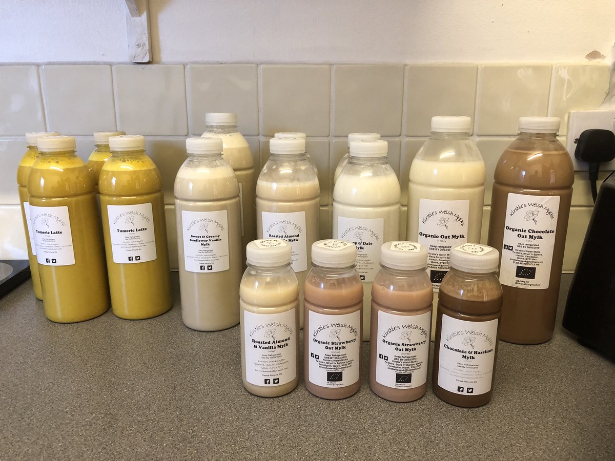 KMylks's tweet photo. Today’s freshly made &amp; delivered Mylks #tumericlatte #almond #hemp #sunflower #oats #hazelnuts #dairyfree https://t.co/NioGGQ8e2D