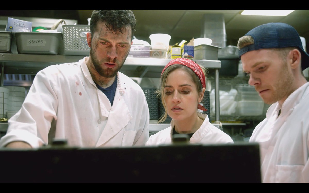 BlakeWRice's tweet image. Ayo @syndicatedbk hoping to screen that @CreepersCurse !!! @TheLostWayne let's make it happen! #TheCreepersCurse