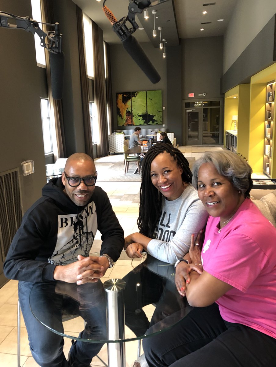 andreperryedu's tweet photo. This mother-daughter team has raised more than a $1 Million in capital. If you donโt know @Mixtroz, now you do. #TechBHAM https://t.co/0lNfd4AUZz