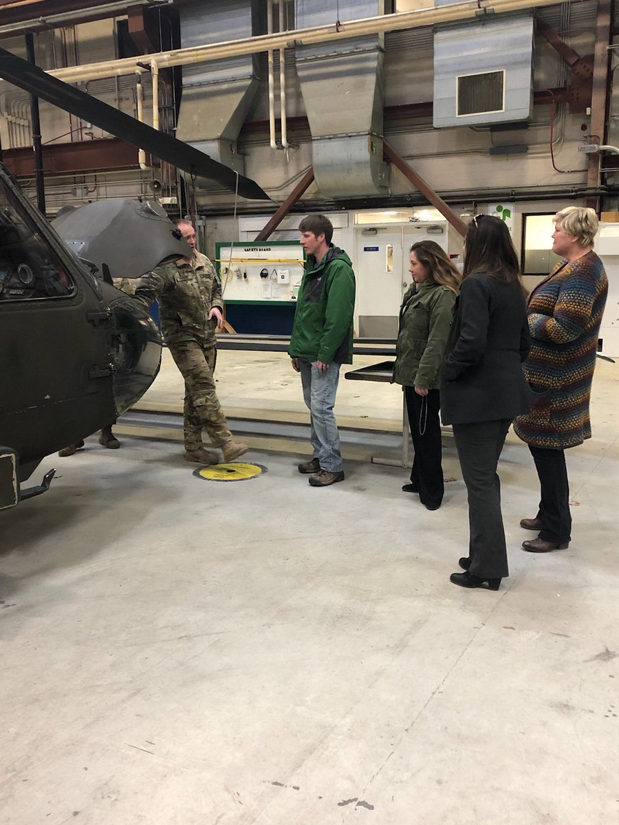 elder_sfc's tweet photo. Today I put on my 3rd ED Tour on Fort Drum. These mini ED Tours are a hit with our High Schools! https://t.co/UTnXXHQAgz
