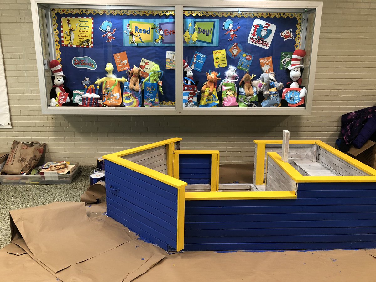 We are making some big progress on our goal to get quality literature into all of our students hands. <a href="/MES_EPTSD/">Magowan School</a> #leadlit #littlefreelibrary #bookship