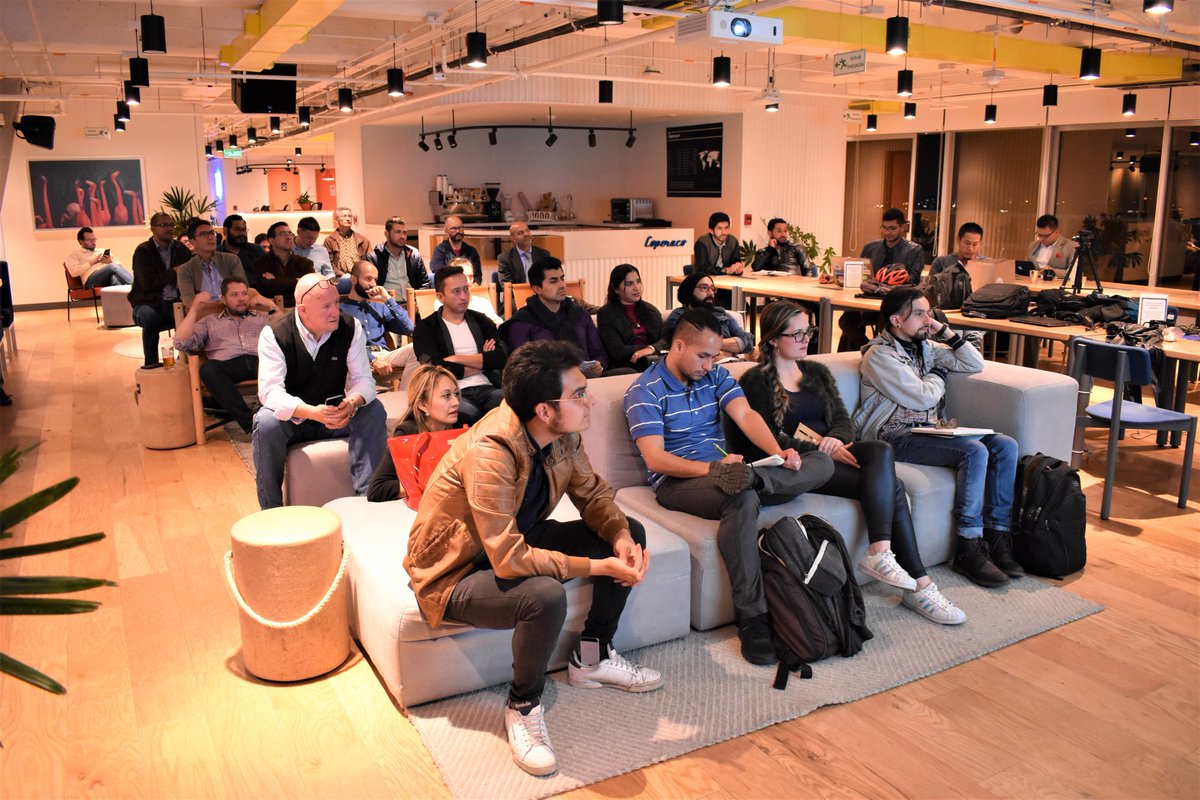 Blockchain Academy Colombia tweet media