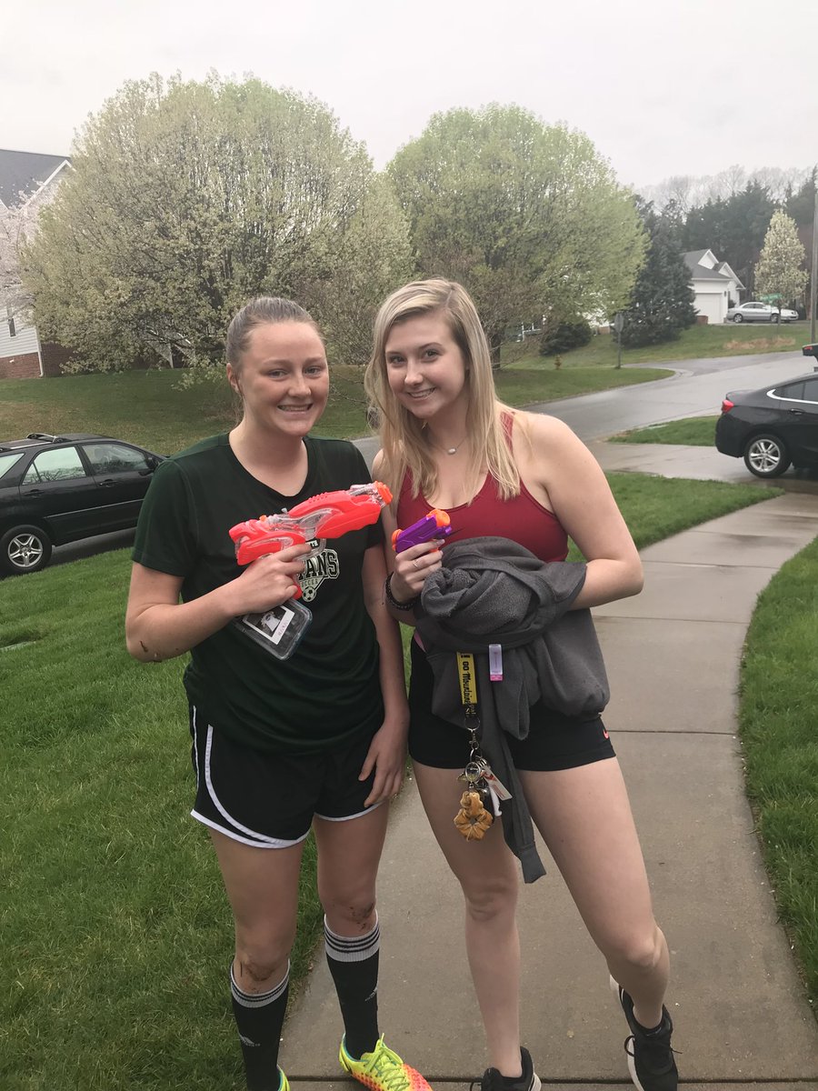 Kat Spencer has been eliminated after practice by Lindsay Laurer!