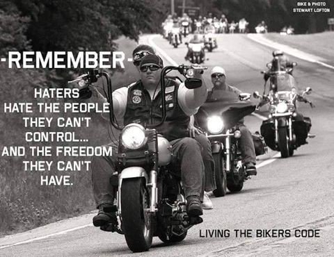 DKCustom1's tweet photo. Bike Life
#OpenRoad #JustRide #bikerlife #lifebehindbars #ftw #harleylife #idratherberiding #DKCustom #HarleyDavidson #motorcycles #livefree #ridefree #Freedom #BikerCode https://t.co/YiqtVjvMp3