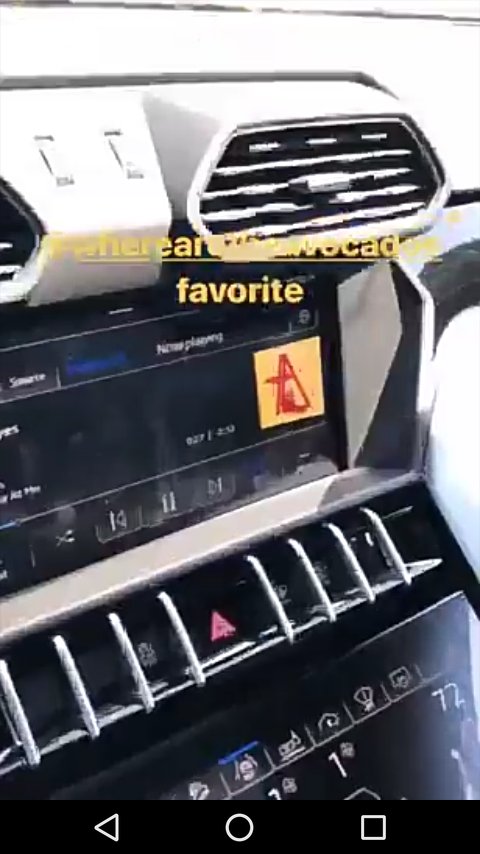 lovelymess94's tweet photo. @haileybieber vía Instagram stories, en su carro escuchando ocean eyes de @billieeilish AAAH estoy súper emocionada... Imagínense una posible colaboración entre biebs y Billie bueno considerando que la empezó a seguir en insta.
#AlwaysWithYouJustin #Beliebers #BillieEilish https://t.co/ZbLCu8H9wC