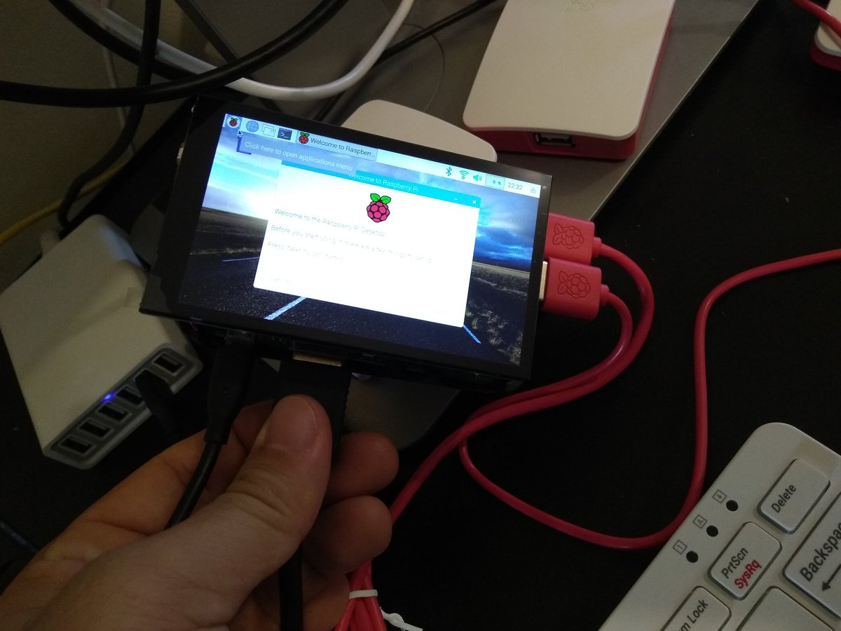 edsiper's tweet photo. Configuring the Raspberry HyperPixel screen (raspberry pi store #rpistore) https://t.co/AQIjf9kUp7