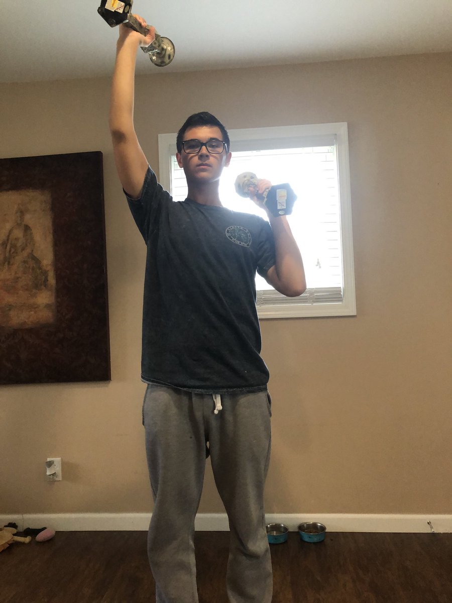 carsonp15434929's tweet photo. In the first picture I took I’m lifting “like a girl” in the second picture I’m lifting weights #likeagirl. Having 3 sisters I hate thinking about how our society limits females to think they can’t or shouldn’t do something just because of ones gender! @DrKAJordan1 https://t.co/ILJgiWSic5