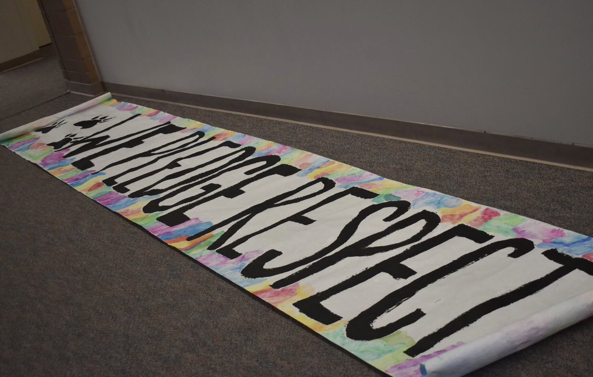 gvhschronicle's tweet photo. Tomorrow starts Pledge Respect Week! Get your shirts in lower commons during all lunches. Be sure to participate in all of the activities this week! #GenerationUnified #PledgeRespect @GHSUnified https://t.co/CBZUZZVgt7
