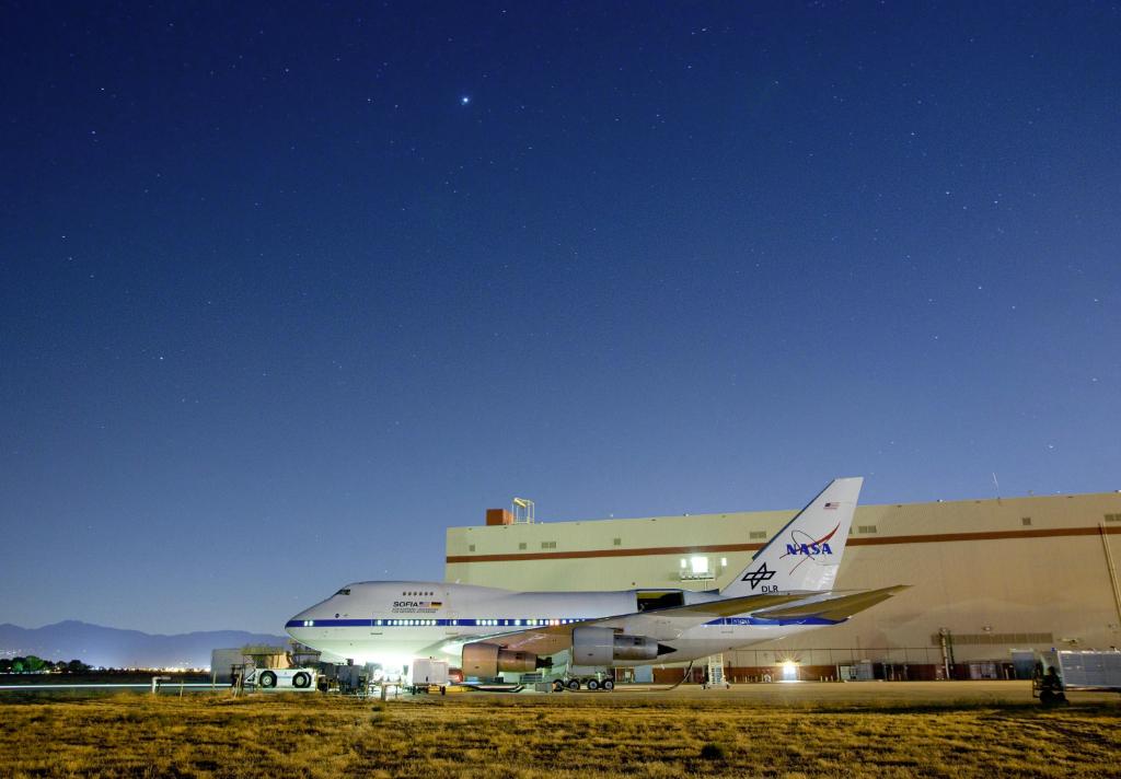 SOFIAtelescope (@SOFIAtelescope) on Twitter photo 2019-03-25 22:58:35 During the #NASAsocial on April. 24 you will: βοΈπ Go on a behind the scenes tour of the observatory π©βπ»π¨βπ¬ Meet the team exploring the cosmos π from 40,000 feet π π« Learn how the telescope works during flight π©π©Tour @NASAArmstrong Apply: go.nasa.gov/2FyXOLQ During the #NASAsocial on April. 24 you will: βοΈπ Go on a behind the scenes tour of the observatory π©βπ»π¨βπ¬ Meet the team exploring the cosmos π from 40,000 feet π π« Learn how the telescope works during flight π©π©Tour @NASAArmstrong Apply: go.nasa.gov/2FyXOLQ
