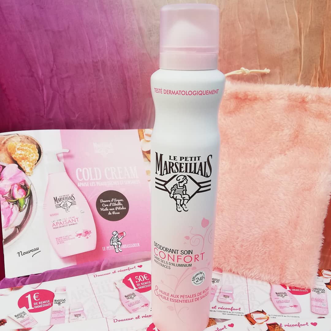 Lizanini1's tweet photo. Déodorant Soin Confort en spray
@LePetitMars
Agréable sensation de fraîcheur, sans Sels d'aluminium, sans alcool. Il neutralise les odeurs de transpiration, n'irrite pas et apporte une protection durable. #LEPETITAMBASSADEUR #LPACOLDCREAM #lepetitmarseillais #testproduit https://t.co/8JS0GiERf5