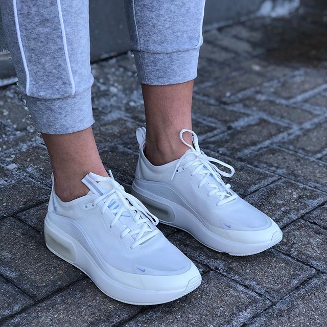 air max dia all white