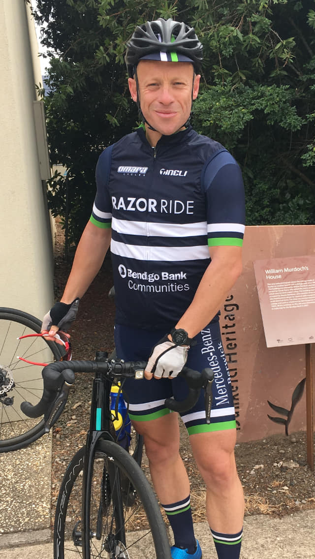 Griefline's tweet photo. With the Aussie Rules football season on again keep an eye out for our favourite participant: an umpire! ‘Razor’ Ray Chamberlain who promotes &amp; raises money for mental health. In February he led the @chamberlainfou ‘Razor Ride’ on a 650km bike ride @AFL https://t.co/4u0b5vvhtL https://t.co/xdYChDygFg