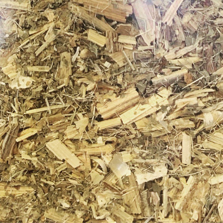 Blessed thistle can be made into a tea and is said to be good for breast milk production, digestion and coughs. It’s also said to have anti-bacterial and anti-inflammatory properties.