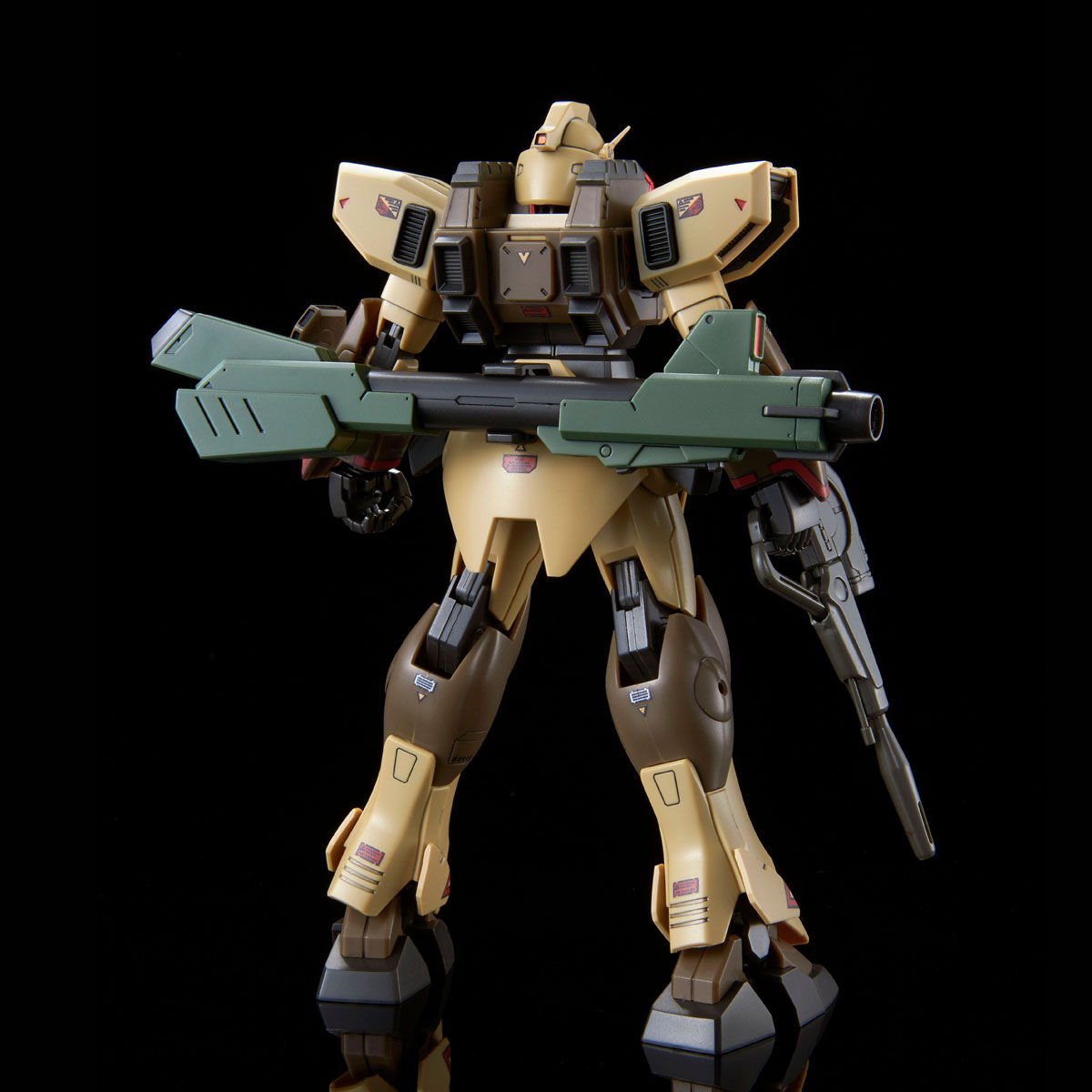 オカムラ セイジ 今日の13時からプレバンにて受注開始の re 100 ガンイージ 陸戦タイプ 機動戦士vガンダム ニューモビルスーツバリエーション に掲載された機体で 防塵処理が施されたガンイージの派生機ですね 頭部 胴体部 肩部 脚部と新規 オカムラ セイジ 今日の13時からプレバンにて受注開始の re 100 ガンイージ 陸戦タイプ 機動戦士vガンダム ニューモビルスーツバリエーション に掲載された機体で 防塵処理が施されたガンイージの派生機ですね 頭部 胴体部 肩部 脚部と新規
