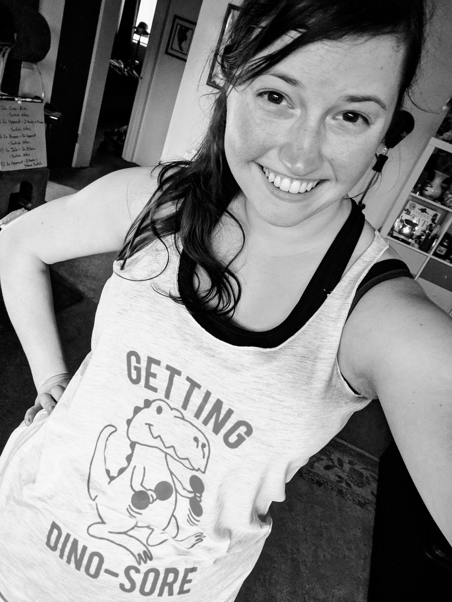 SiaraRouzer's tweet photo. #afterworkworkouts Because grant writing is no excuse for neglecting my health! 💪 #F31 #PhDchat https://t.co/xhBKVDvKWe