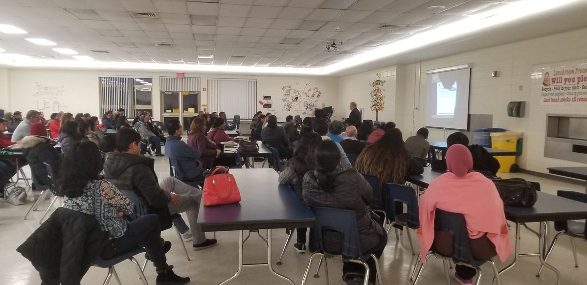 cgmjrzgirl's tweet photo. Over 120 people attending SBPA Hidden in Plain Sight Workshop with Doug Collier. Great drug and alcohol prevention and education information to help keep our children safe. #sbpa #gcada #municipalalliance @NeelDesaiBA @MCatbart @azrabaig @sirlax_alot https://t.co/wSNflU8jfj