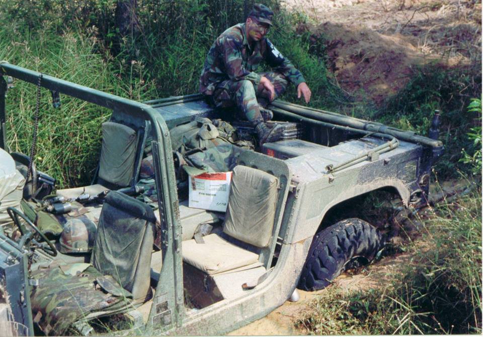 Korean_DMZ_Vets's tweet photo. 1980s - Up on the Z - Vehicle from the MACE team having issues, like buried in mud! :-) Photo courtesy of Mark Heathco.
#koreandmzvets #koreandmz #dmzvets #dmz #dmzwar #1980s #csp3 #upontheZ #z #rok #korea #2id https://t.co/dmvVmljqwr