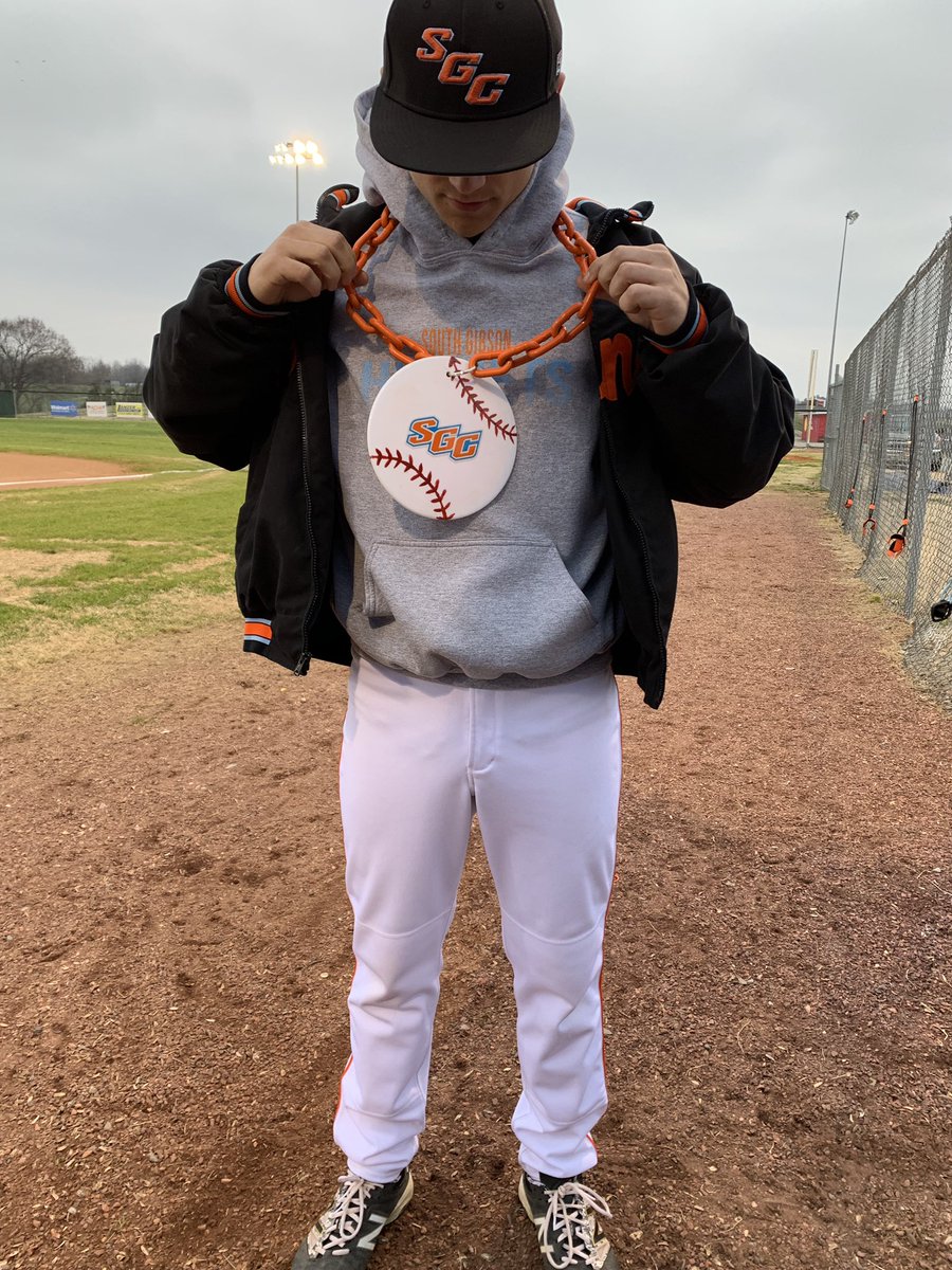 SGCBaseball's tweet photo. Hornets breaking out the #BigPlayChain tonight for District play! https://t.co/IrzDCsOtUP