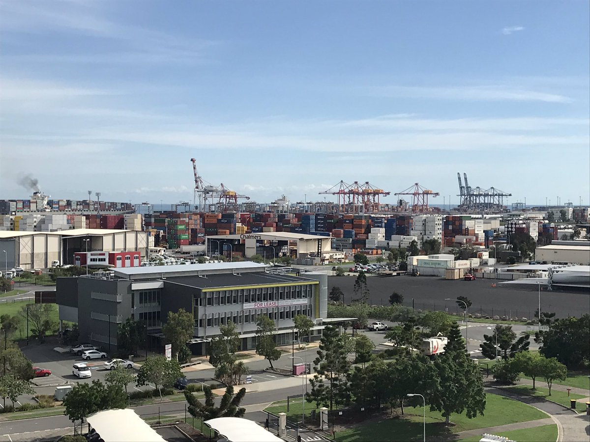 jacko_leo's tweet photo. @AgForceQLD  Transport committee busy day touring Port of Brisbane very interesting @ameliashaw91 @Maximiliane_H https://t.co/U2vQfQH9le