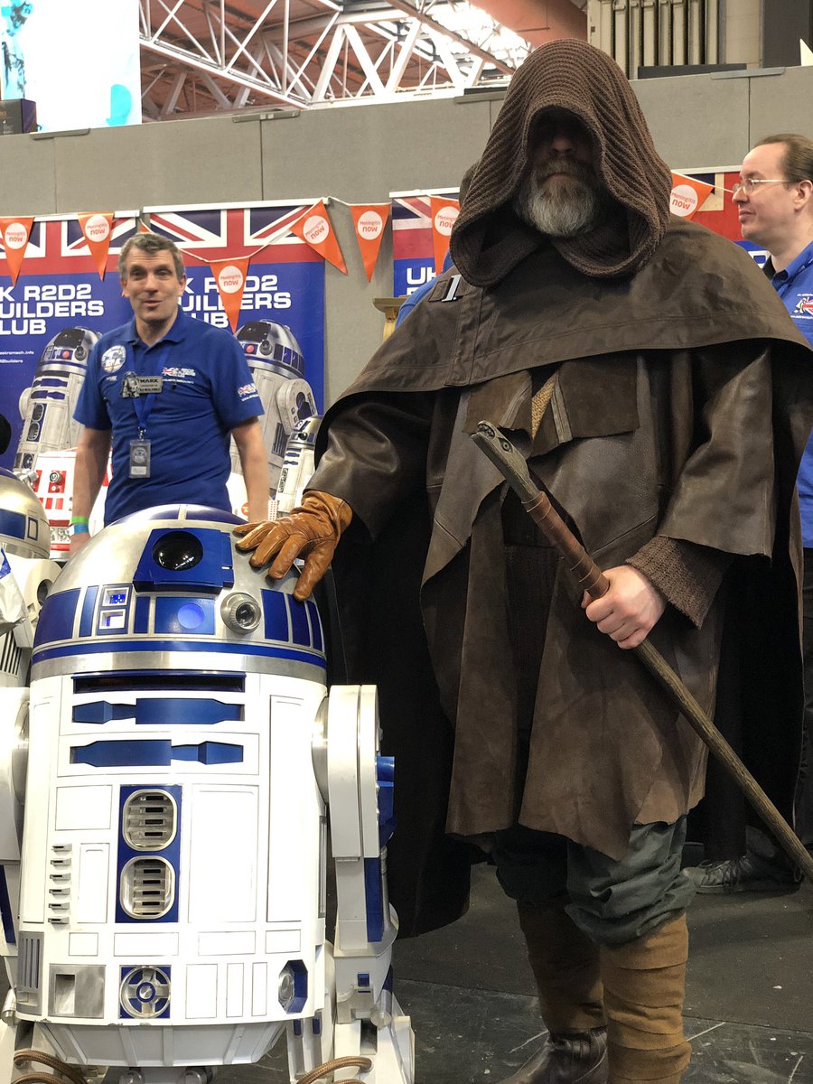RealMarcJacobs's tweet image. Lee Shorney channeling the true force of @HamillHimself as Luke Skywalker at #MCMBirmingham Comic Con. #501legion #rebelcommand #rebellegion #starwars #lukeskywalker