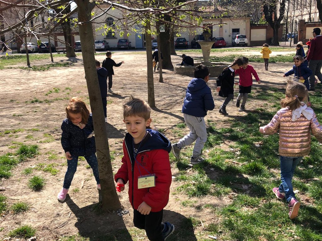 elisetta1979's tweet photo. Progetto continuità- ultimo incontro tra alunni della prima classe della scuola primaria e quelli della scuola d’infanzia Gobetti. Altre caccia alle uova pasquali in vero stile inglese 🇬🇧!
@IC_via_Dante https://t.co/jOg8SynMUR