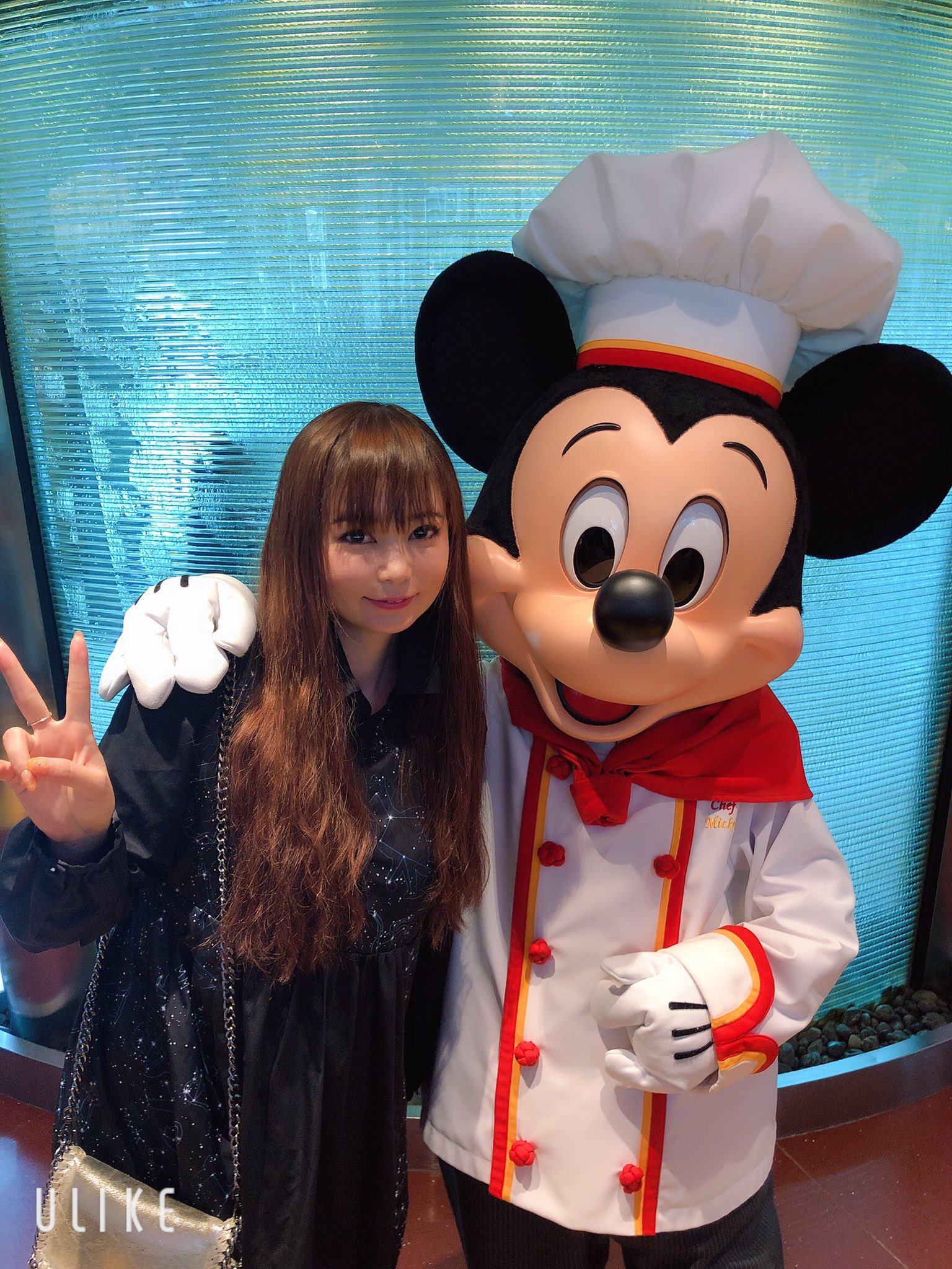 周年の中川翔子 Twitter ನಲ ಲ 香港ディズニーランド シェフミッキー 朝からミッキーの最高の笑顔に癒されました香港 かわいいいいいい T Co Hq9ptqhc6s Twitter