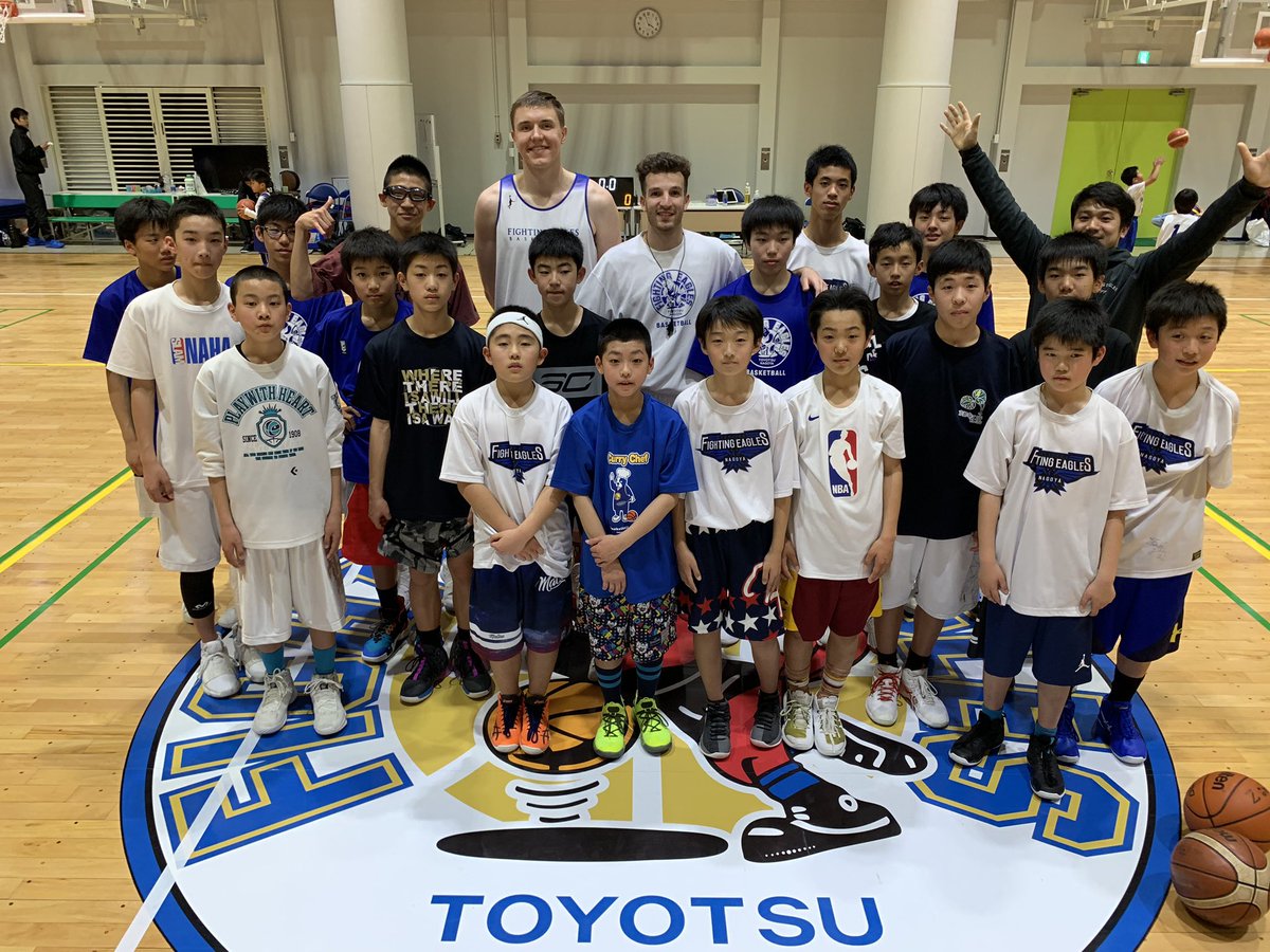 Big thanks to @kingstevo13 for coming to Japan and putting on a kids clinic for some of our <a href="/FE_758/">ファイティングイーグルス名古屋</a> U15 kids ! Thanks for everyone who showed up, I hope everyone learned a lot and had a good time!