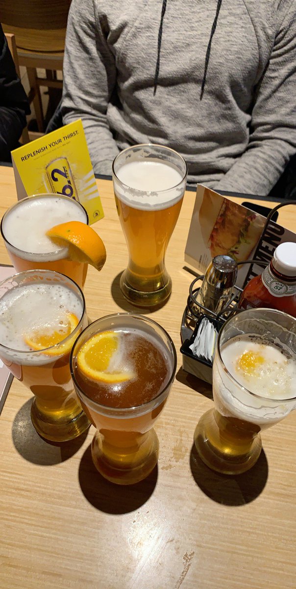 GRafterHours's tweet photo. Happy Oberon Day! We enjoyed this sunny Monday sipping on Oberon at @BlueDogTavern and at Buffalo Wild Wings downtown GR location. Tweet us with pictures of you enjoying the first of many Oberons this season! https://t.co/mjY8fcqOkO