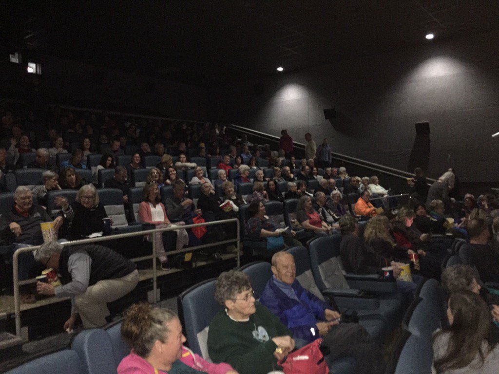 HeartlinePC's tweet photo. Full house this evening for Warsaw premiere of #unplannedmovie https://t.co/mFlUi8rqH8