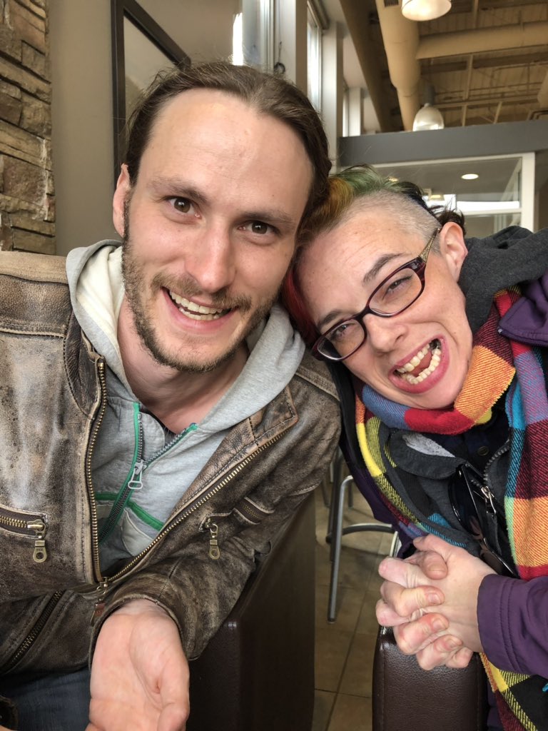 Hame1DM2020's tweet photo. @Concerned4us 👋😊
And thank you for the gorgeous love you share back! 💞💞💞
Meetup Shannon Sensie Sista &amp; Darren 💞💞💞
#sayhidonna #amazing #lifeline #gratitude 
#sayhidonna 
#beautiful #sensiesista #grateful https://t.co/uI56XsQ5Ba