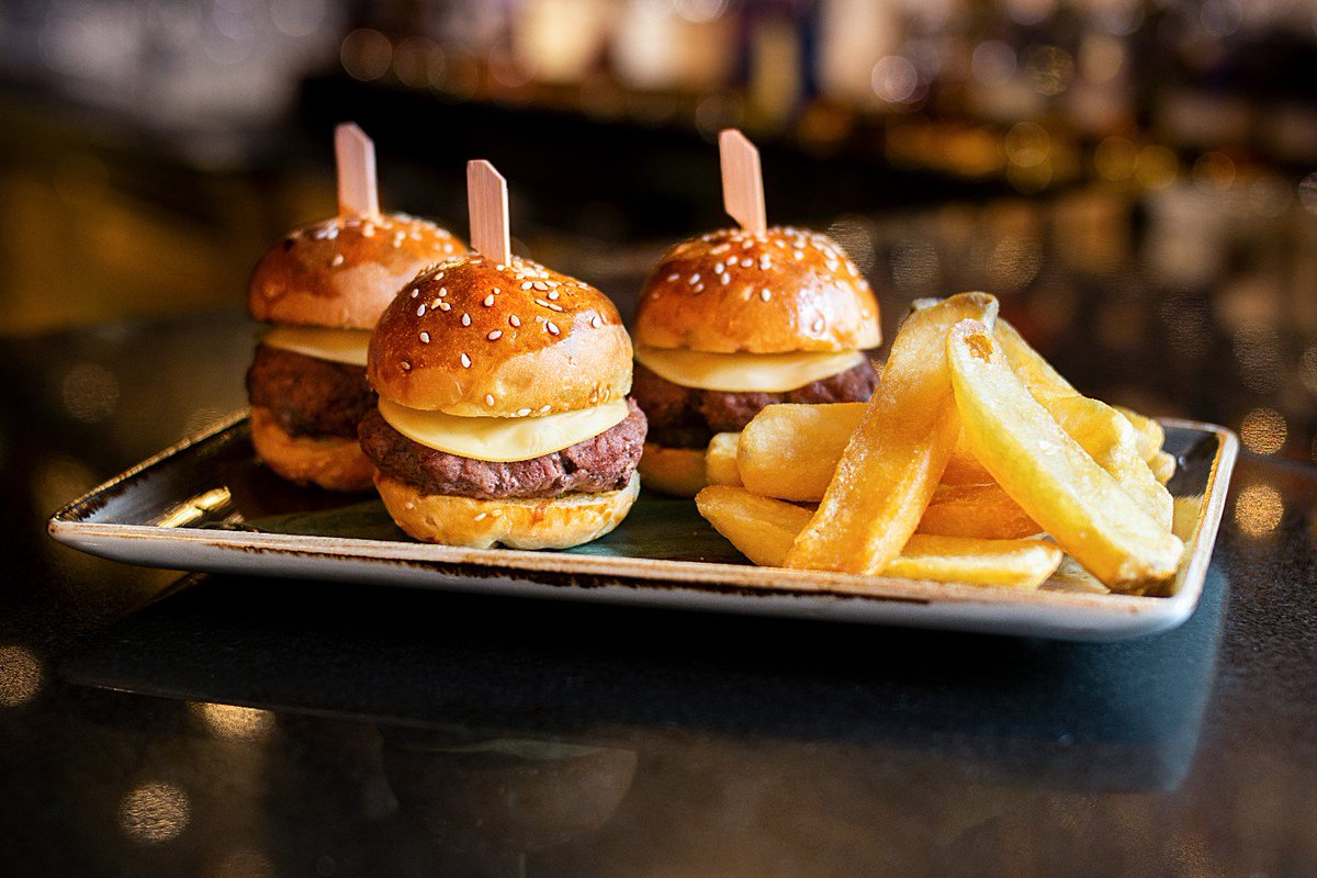 St. Regis Singapore tweet media