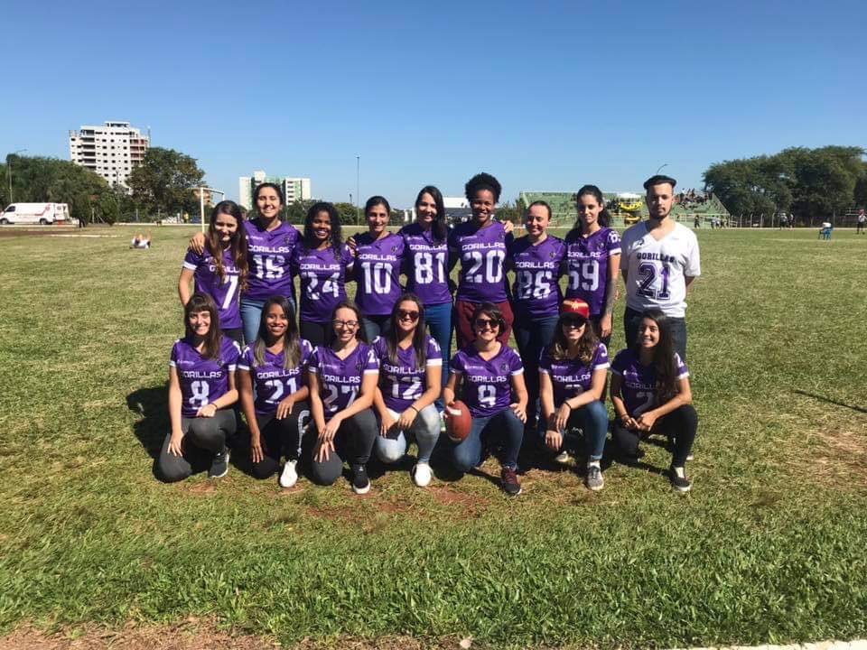 SusuMendees_'s tweet photo. Porto Alegre Gorillas Flag Football Feminino 💪🏼🏈💜🦍 https://t.co/xCjnJngNRF