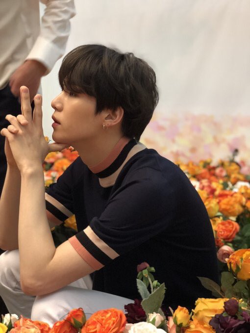 CTata34's tweet photo. Why i miss him💜💜@BTS_twt SUGA https://t.co/mS4zZehPET