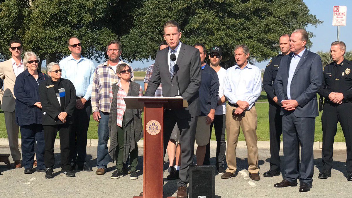 brianwhite_SD's tweet image. Joined Mayor&apos;s press conference on new vehicle habitation ordinance and Safe Parking expansion.  @Kevin_Faulconer and @CityAttorneySD putting in a lot of work on new ordinance headed for Council Committee April 17.