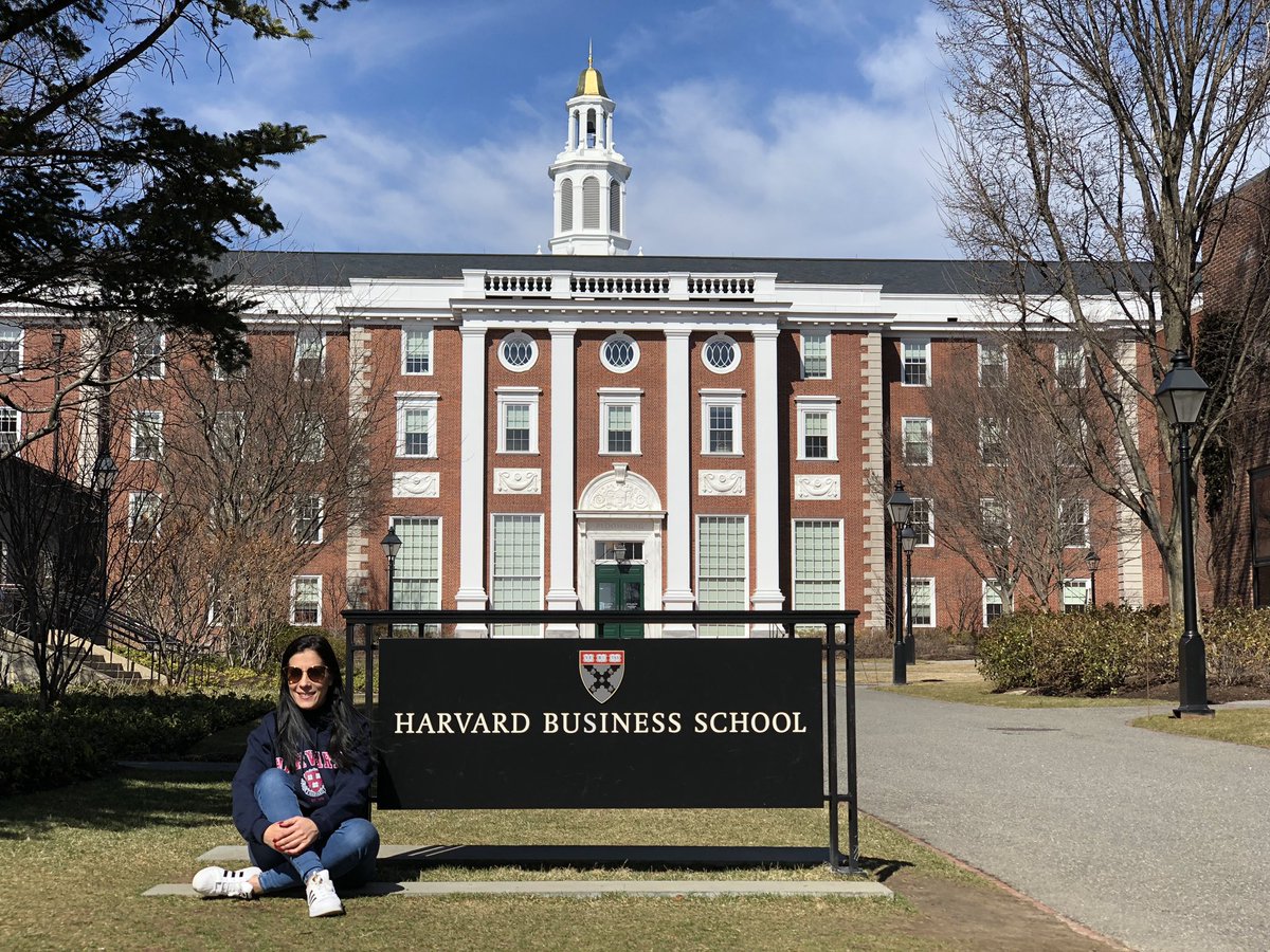 Já a minha avó dizia: “O saber não ocupa lugar...” 

E o sonho de estudar numa das melhores universidades do mundo já é uma realidade!

Digital Marketing Strategy é a certificação que eu e o <a href="/pauloffaustino/">Paulo Faustino</a>  levaremos connosco de Harvard University 🍀