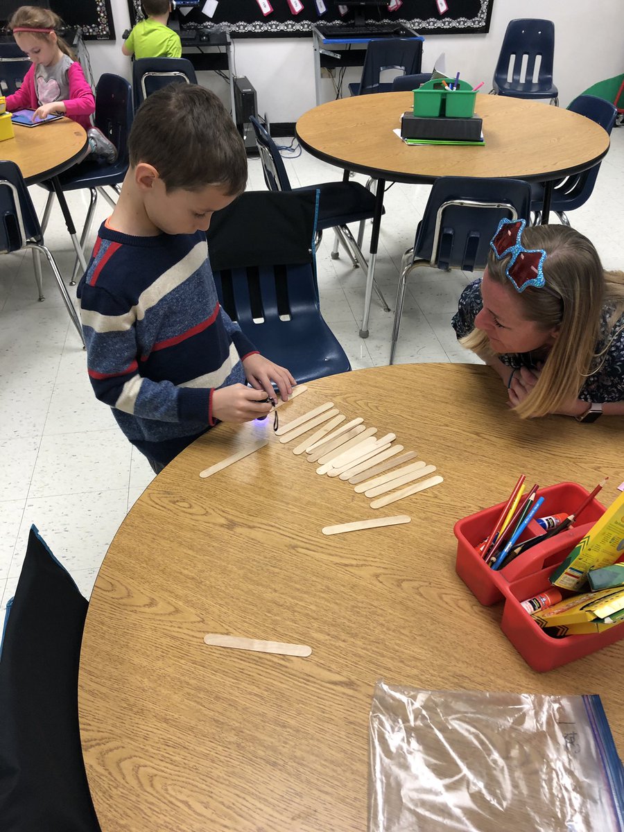 StephenElySHE's tweet photo. When you plan to capture the awesomeness in your room but another teacher wants to participate in the lesson. @MrsClevelandSHE’s room is insanely impressive and I am lucky to be apart of the magic everyday. #pawsandshare https://t.co/IupgOvay7S