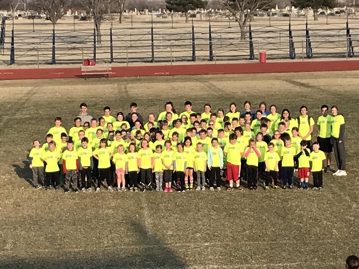 pburgtrack325's tweet photo. Phillipsburg Youth Track: 90 K-6th graders! Future of Panther track is looking bright! #PantherPride https://t.co/xWjWl8xDbq
