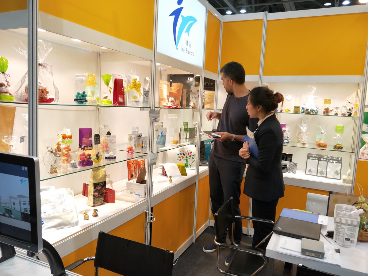 FAST_SINCERE's tweet image. Fast Sincere at HONGKONG International Printing &amp;amp;Packaging Fair 2018
#packagingfair #printingfair #hongkong #fastsincere