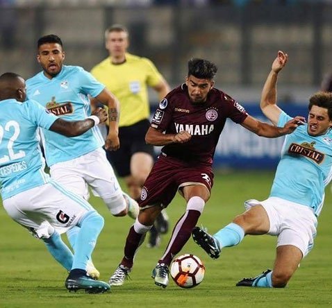 Lanuseros's tweet photo. ¿Lo escucharon? Si el domingo se da su primer gol en primera Marcelino nos regala su camiseta para sortear. ¿Le tenes fe y ya querés ir participando?. Comenta este Twitt con el resultado para vos del domingo. Entre los que acierten saldrá el ganador. https://t.co/nxTDGCEZSO