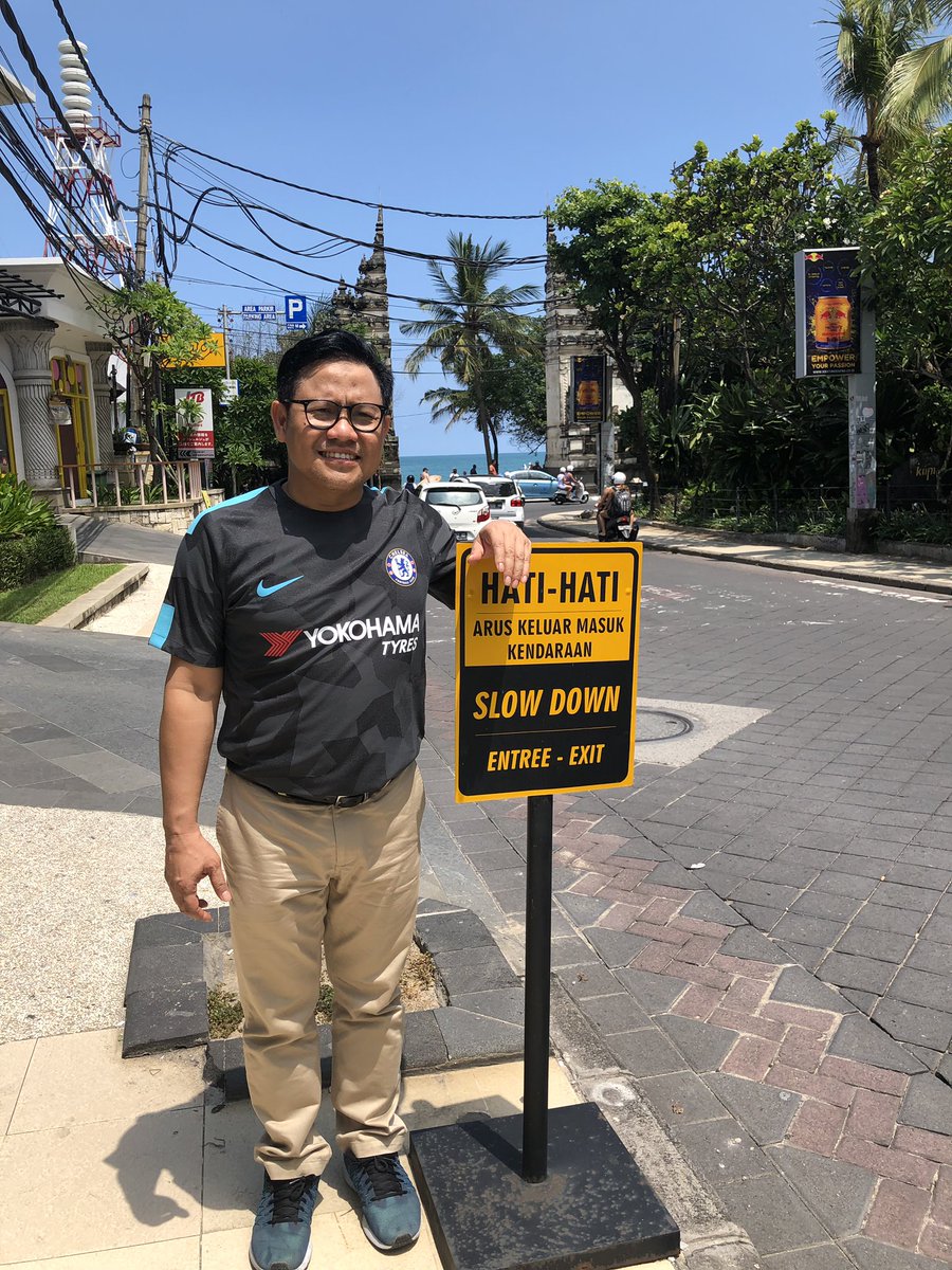 cakimiNOW's tweet photo. Siang-siang panas mau kemana bos?
Siapa tahu? https://t.co/fCbXkoISd9